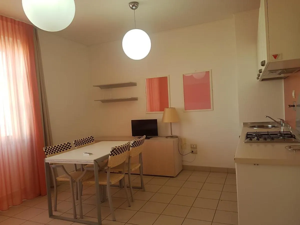 Residence Solidago Calambrone 3*,